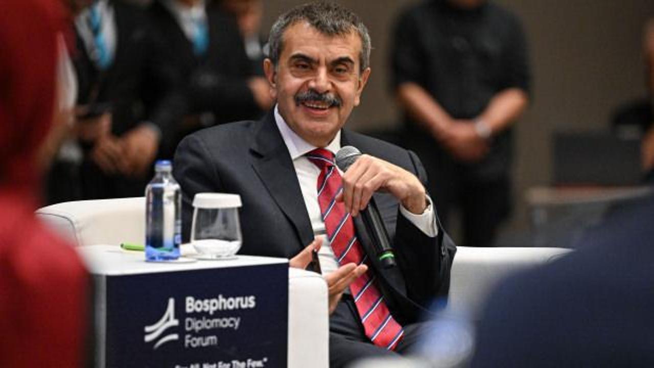 Bakan Tekin'den LGS ve YKS iddialarına net yanıt! Sistem değişiyor mu? Son noktayı koydu!