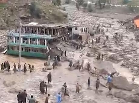 Afganistan'ın doğusunda yıkıcı sel: 20 can kaybı, 100'den fazla kişi hâlâ aranıyor