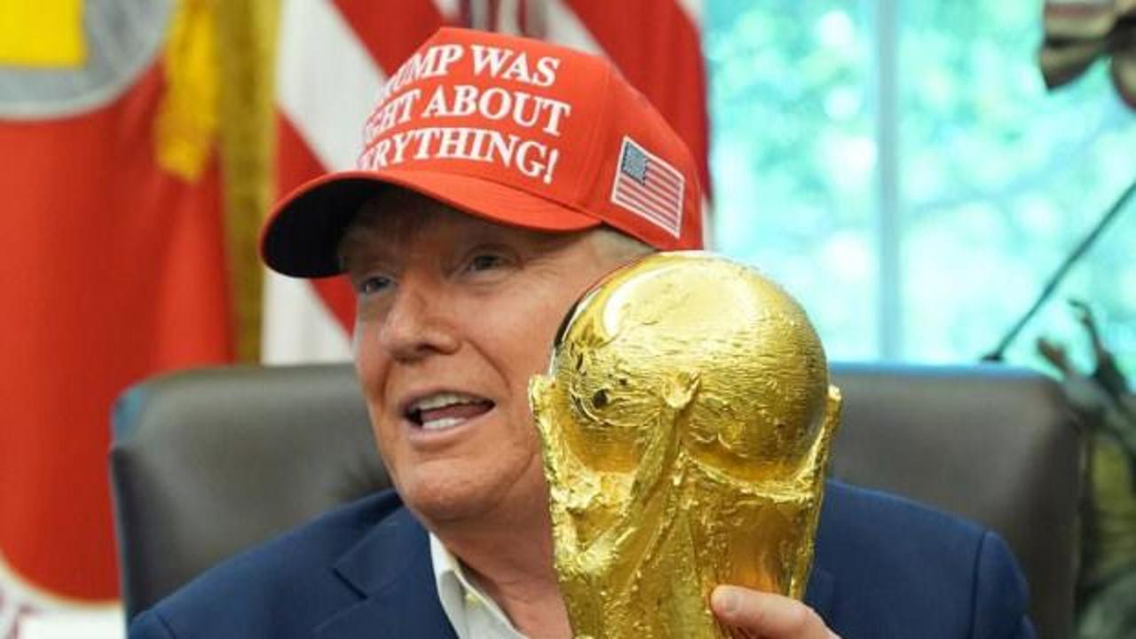Trump'ın Dünya Kupası finalindeki 'korunaklı' anı viral oldu!