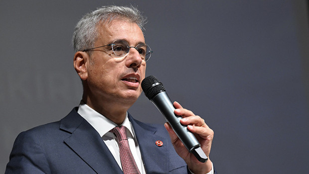 Sağlık Bakanı Memişoğlu'ndan sporculara müjde: Lisans süreçleri artık çok daha kolay