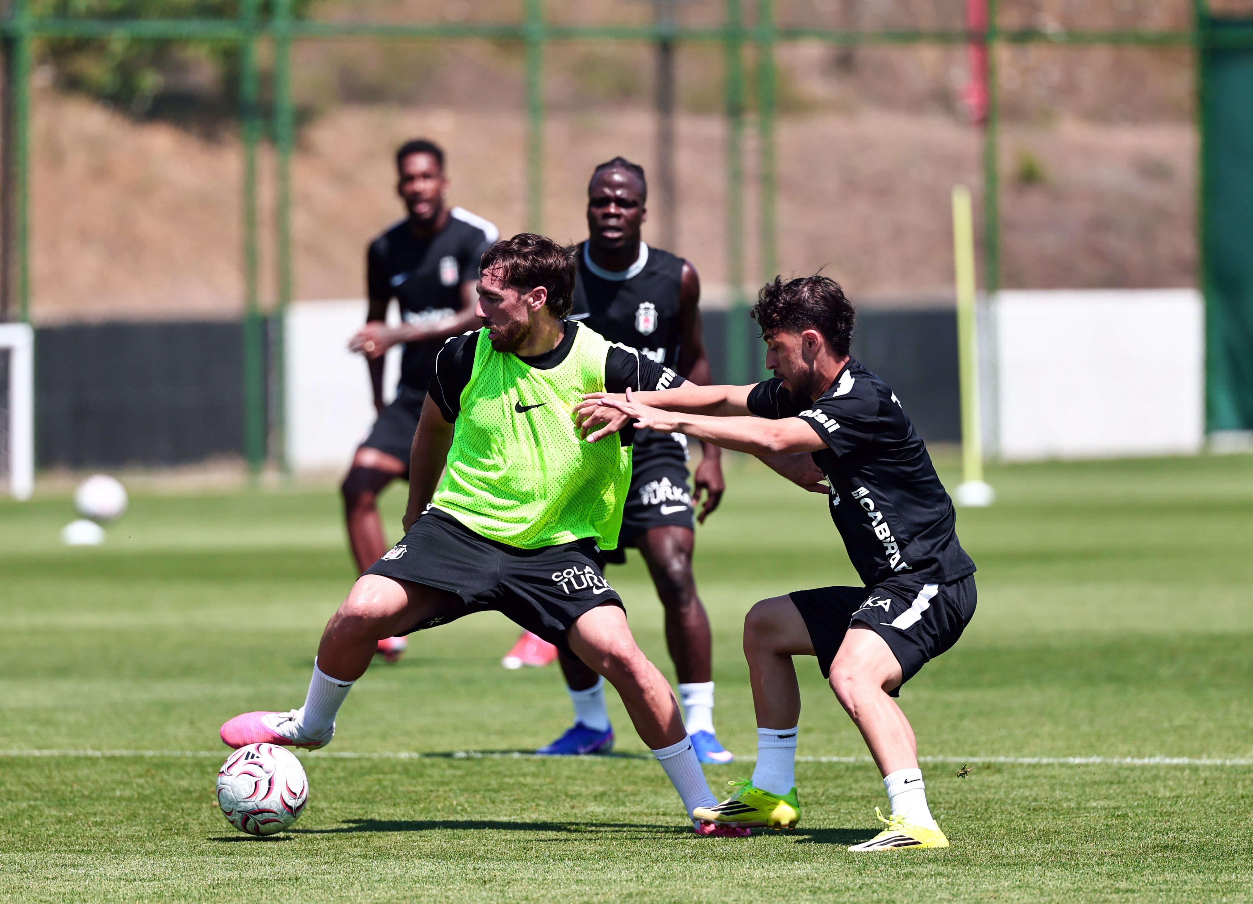 Beşiktaş'ın UEFA listesinde sürpriz: Yeni transfer kadroda yer almadı
