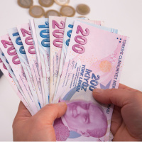 Emekli promosyonunda bankalar yarışıyor: Ağustos 2026'da en yüksek ödeme 35 bin TL'yi buluyor
