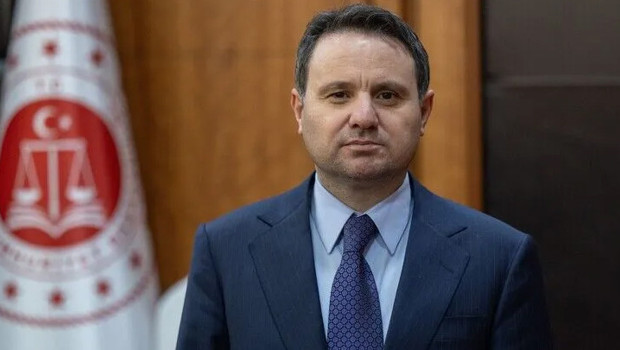Bakan Gürlek duyurdu: İstanbul merkezli 8 ilde 'şeker' operasyonu! 47 şüpheli ifadeye çağrıldı