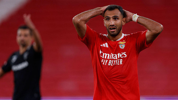 Benfica, lig açılışında Academico Viseu'ya 2-2'lik beraberlikte takıldı