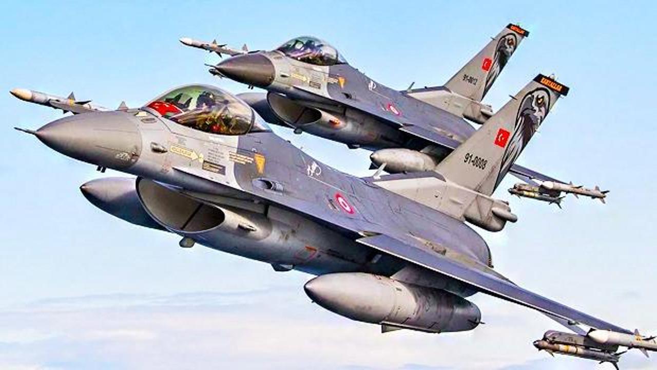 Rum provokasyonuna Türk jetlerinden gövde gösterisi: 'Her zaman, her yerde bekçiyiz'