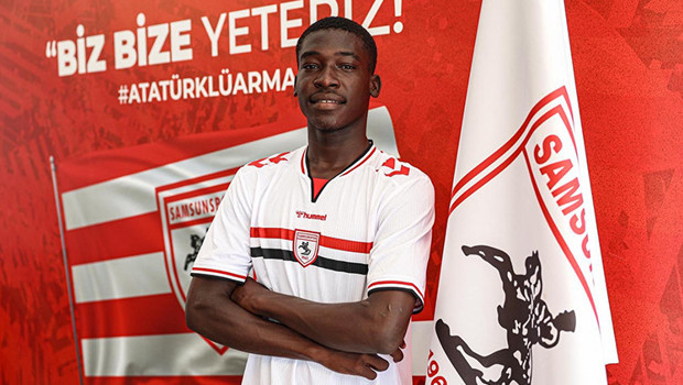 Samsunspor, Çadlı orta saha Daniel'i 5 yıllığına renklerine bağladı