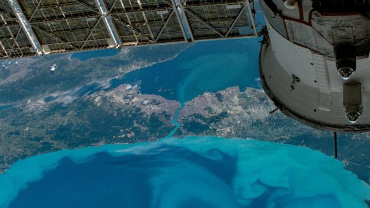 NASA'nın uzaydan İstanbul manzarası büyüledi: Turkuaz renklerin sırrı çözüldü