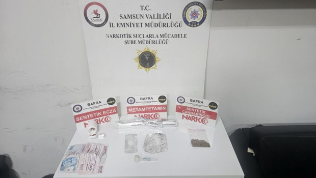 Samsun'un Bafra ilçesinde düzenlenen uyuşturucu operasyonunda 2 şüpheli yakalandı