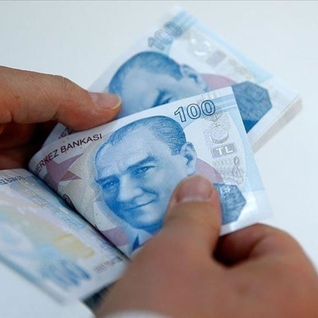 Emekli promosyonunda bankalar arası rekabet kızıştı: En yüksek teklif veren kurumlar mercek altında