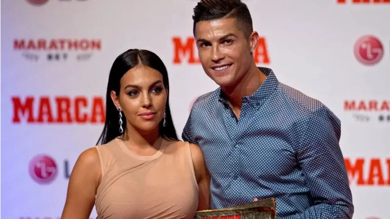 Cristiano Ronaldo'nun nikah sözleşmesi deşifre oldu: Ayrılık halinde ömür boyu 100 bin Euro nafaka