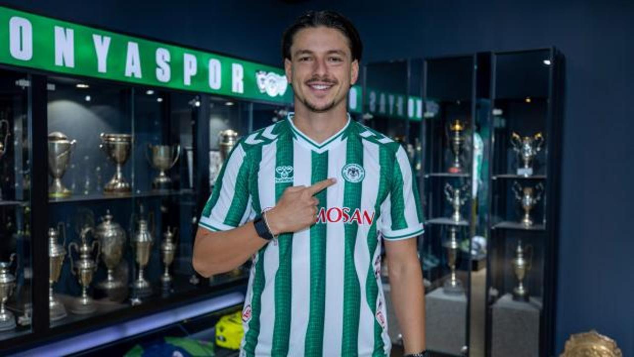 Süper Lig ekibi Konyaspor, Hull City'nin golcüsünü kadrosuna kattı
