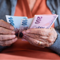 SSK ve Bağ-Kur emeklilerinin zam farkı ödemeleri için tarih bekleyişi başladı