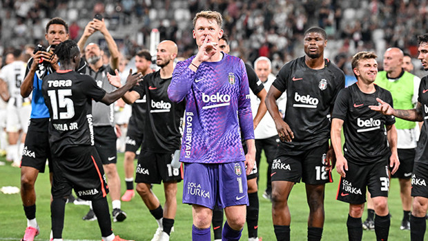 Nübel'den Beşiktaş'a gol yememe serisi: 'Bu tempoyla yola devam etmek istiyorum'