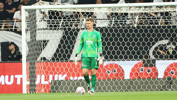 Beşiktaş'ın kalesi bu sezon kapandı! 4 maçta 4 gol yemediler