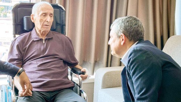 Özgür Özel, Altan Öymen'i andı: "İyiler kazanacak inancını taşıyoruz"