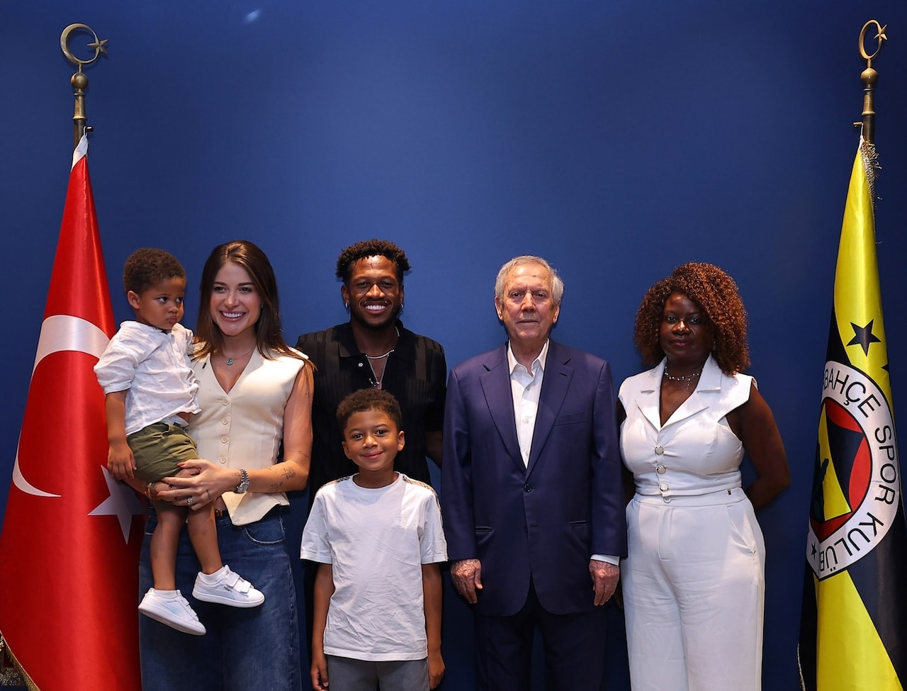 Brezilyalı yıldız Fred, Fenerbahçe'ye duygusal bir veda mesajı yayınladı