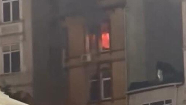 Beyoğlu'nda Havai Fişekle Ressamın Evini Yaktılar: 4 Şüpheli Serbest Bırakıldı