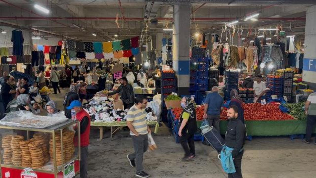 İBB'nin tuvalet kilitlemesine Bahçelievler'den anında çözüm