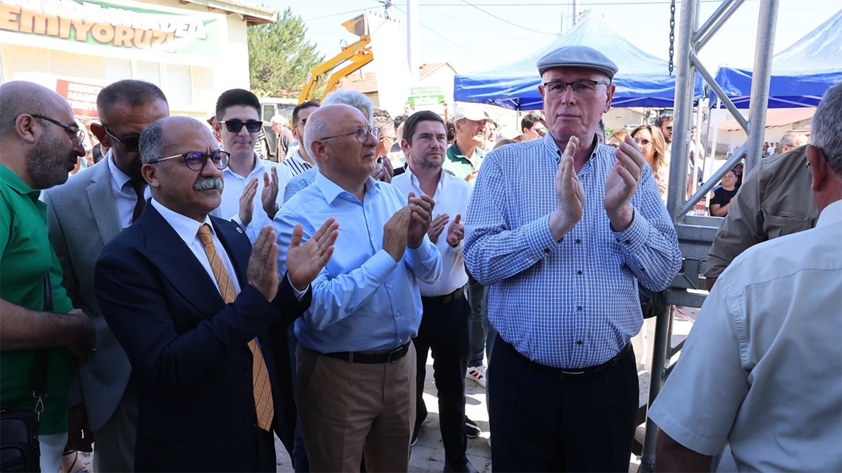 CHP'de istifa dalgası sürüyor: Bir belediye başkanı daha görevinden ayrıldı