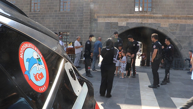 Diyarbakır'ın hızlı 'Yunus' timleri 7 ayda 717 aranan şüpheliyi yakaladı