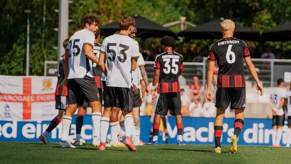Hull City ile Nice hazırlık maçında kozlarını paylaşıyor