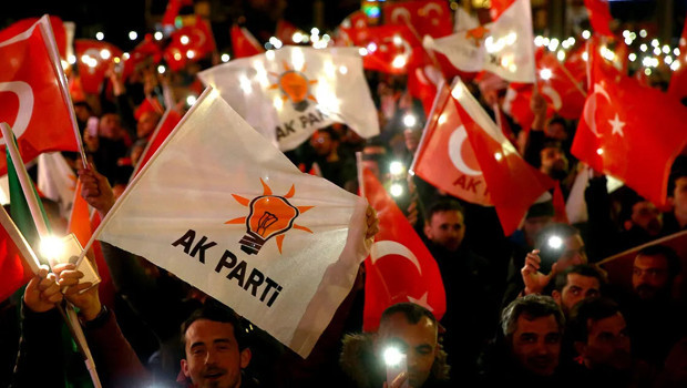 AK Parti İstanbul'da anket sonuçlarını paylaştı: Özdemir'den kritik açıklama