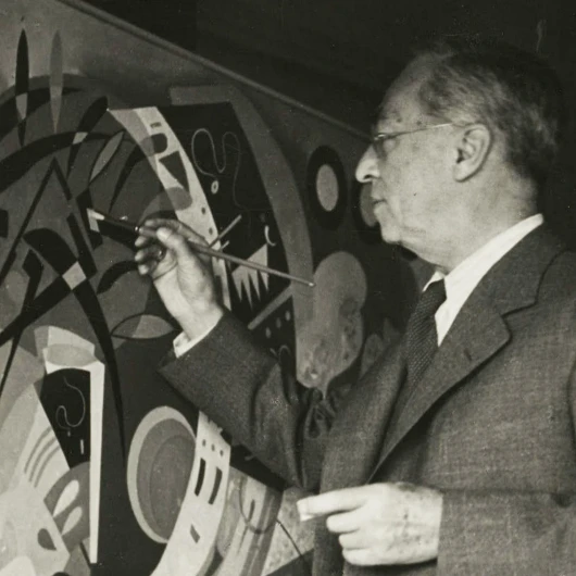 Kandinsky’de soyutlama ruhsal arınma değildir