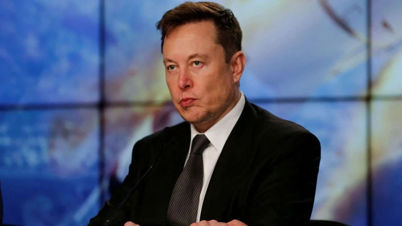 Elon Musk'ın yeni adresi medya: 1 milyar dolarla ortak oluyor