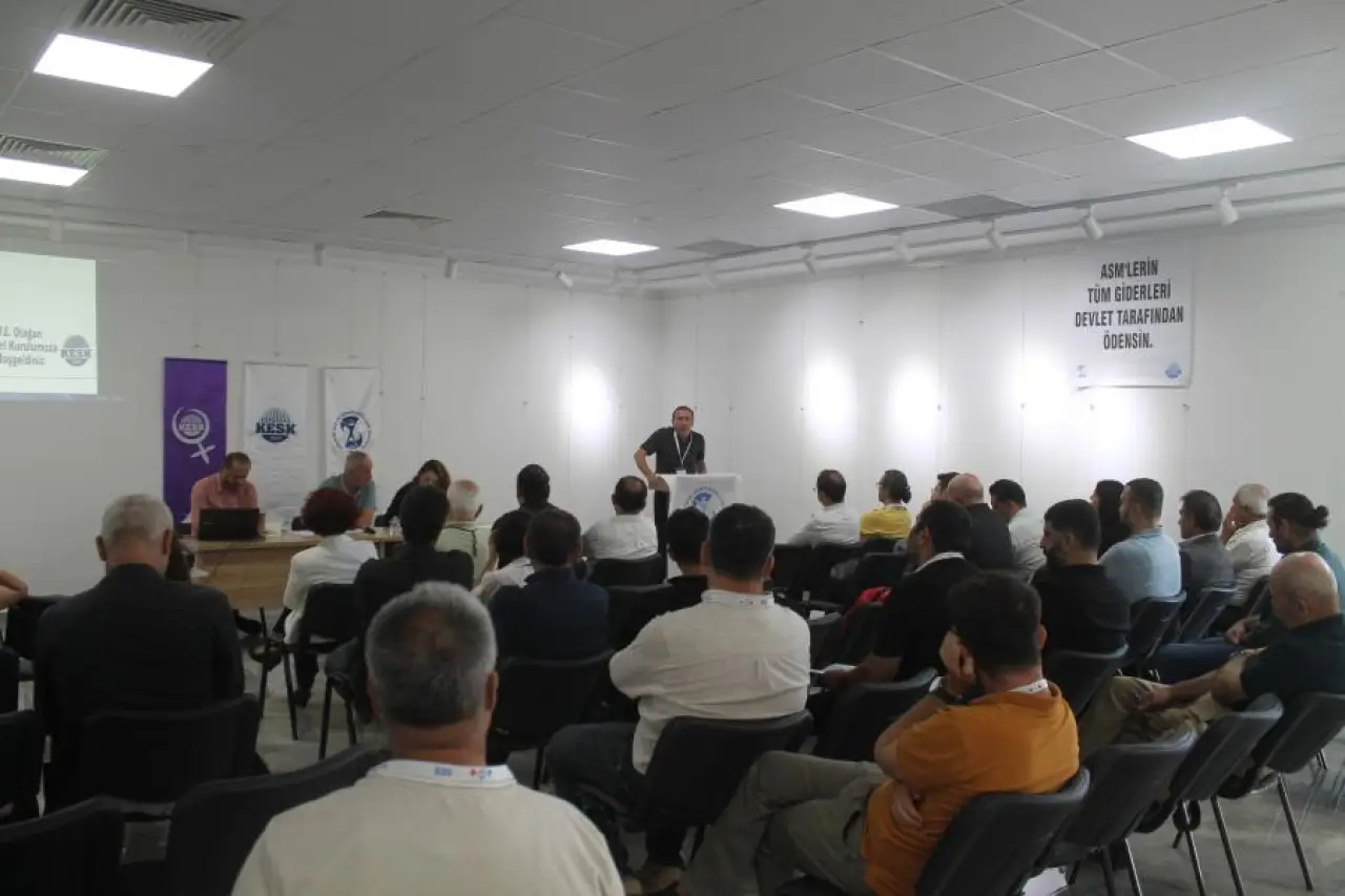 SES Adana Şubesi genel kurulunu gerçekleştirdi: “Sesi büyüteceğiz, mücadeleyi