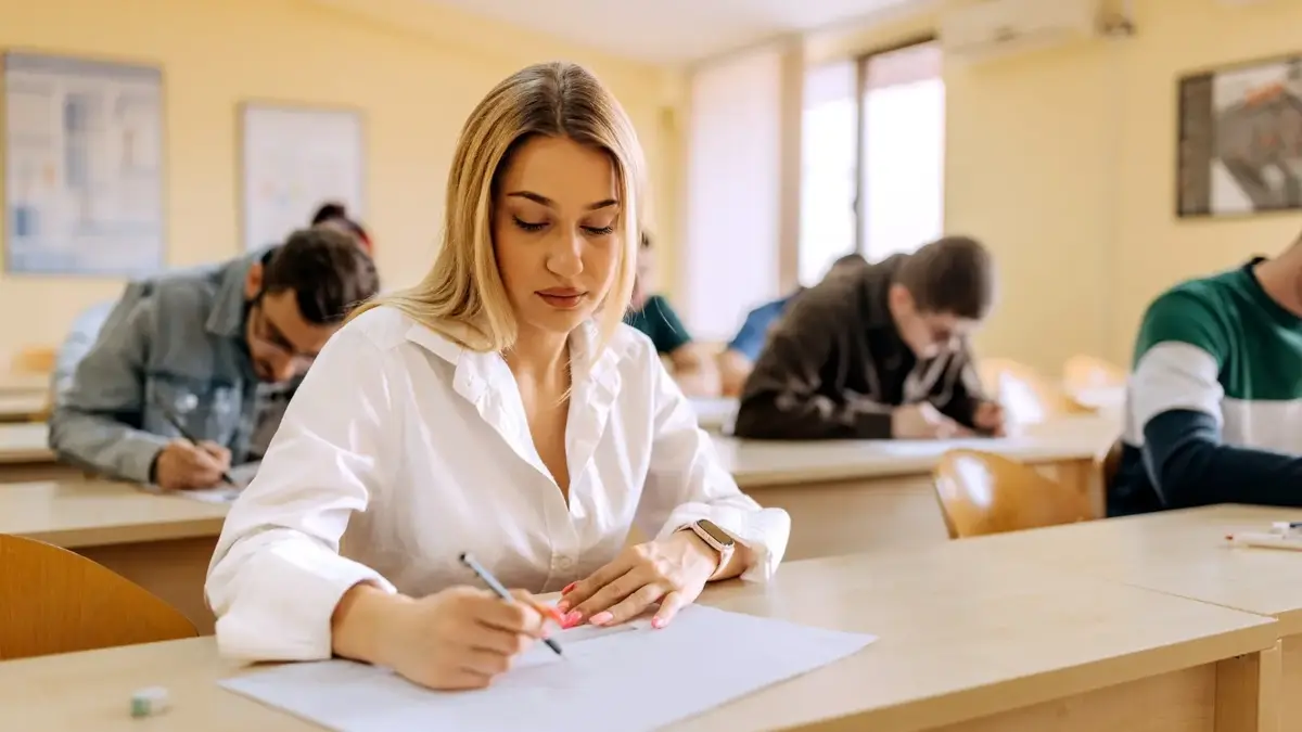 3 milyon aday KPSS'ye girecek: Sessizlik çağrısı yapıldı!