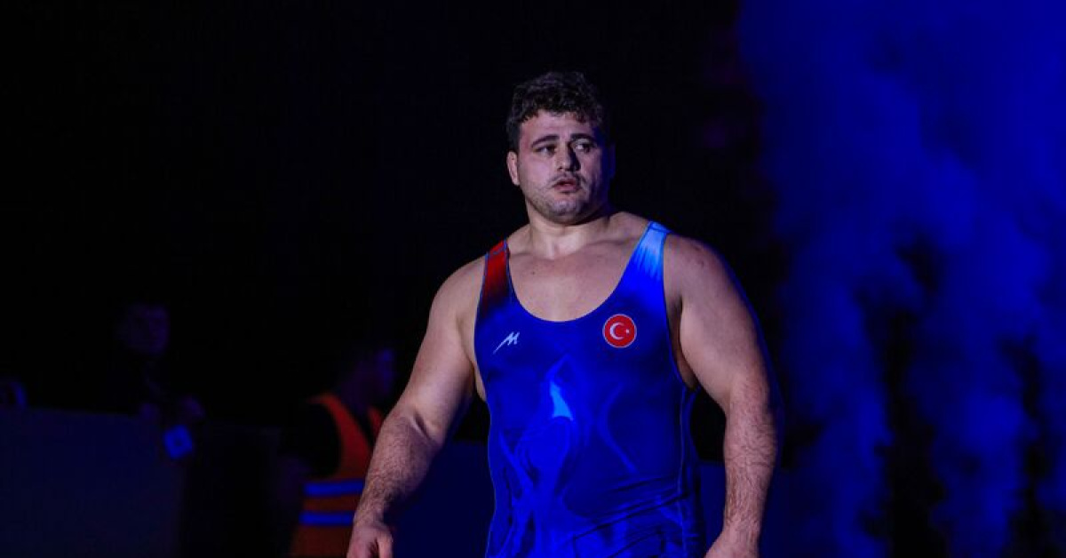 Rıza Kayaalp çeyrek finalde veda etti