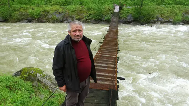 Giresun'da korkuyla geçilen köprü için harekete geçildi!