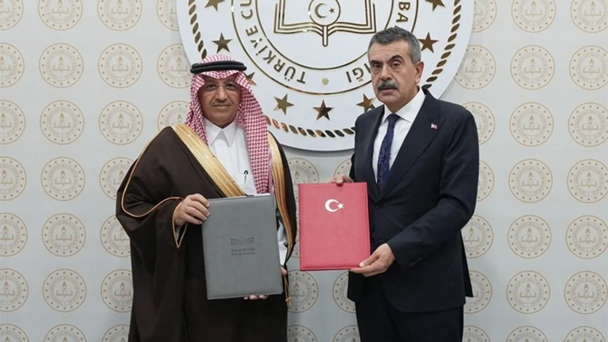 Bakan Tekin, Suudi mevkidaşı El-Benyan ile görüştü