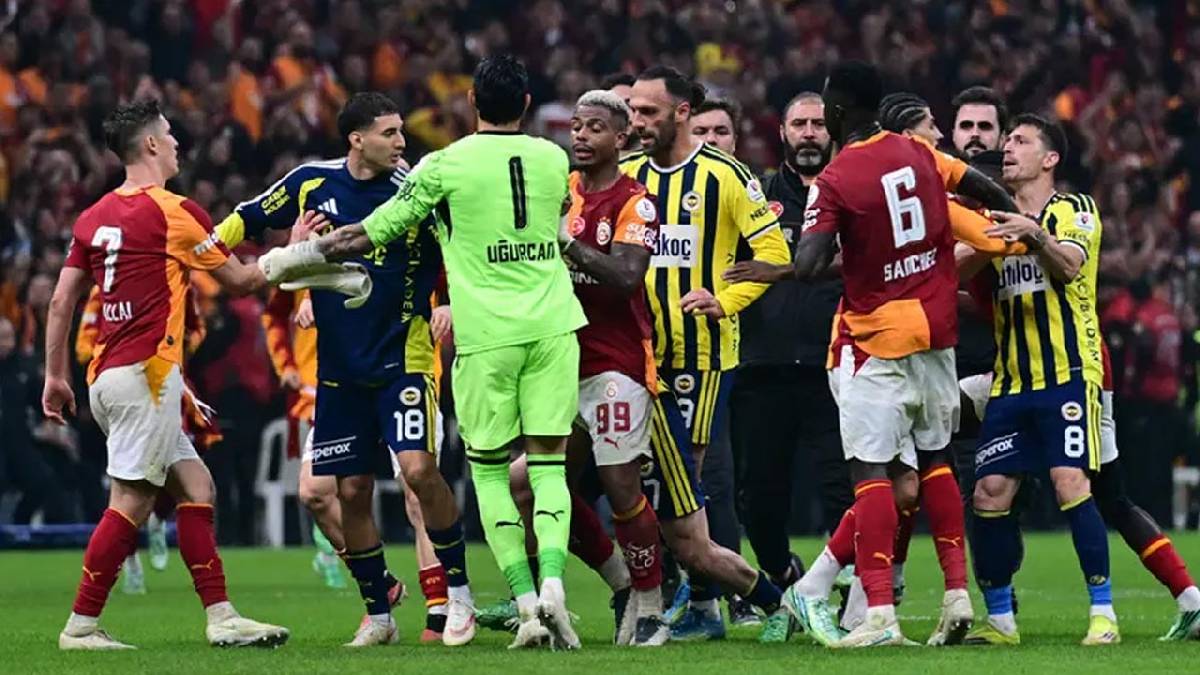 Galatasaray: Yavuz hırsız ev sahibini bastırırmış