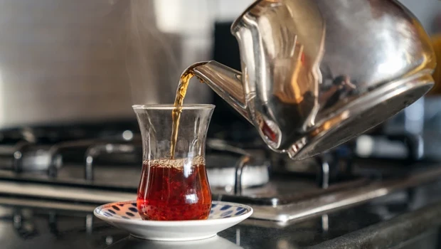 Çay içmek kalp krizi riskini nasıl azaltıyor?