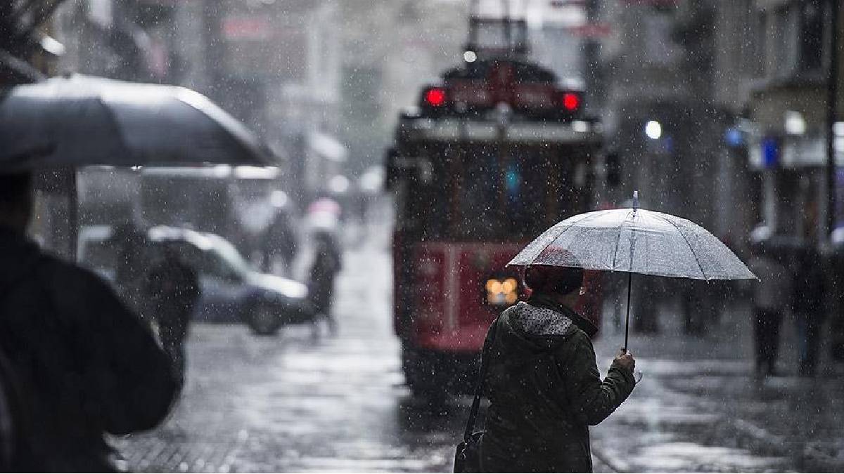 Meteoroloji'den İstanbul dahil 5 ile 29 Ekim uyarısı: Metrekareye 75 kilogram yağış