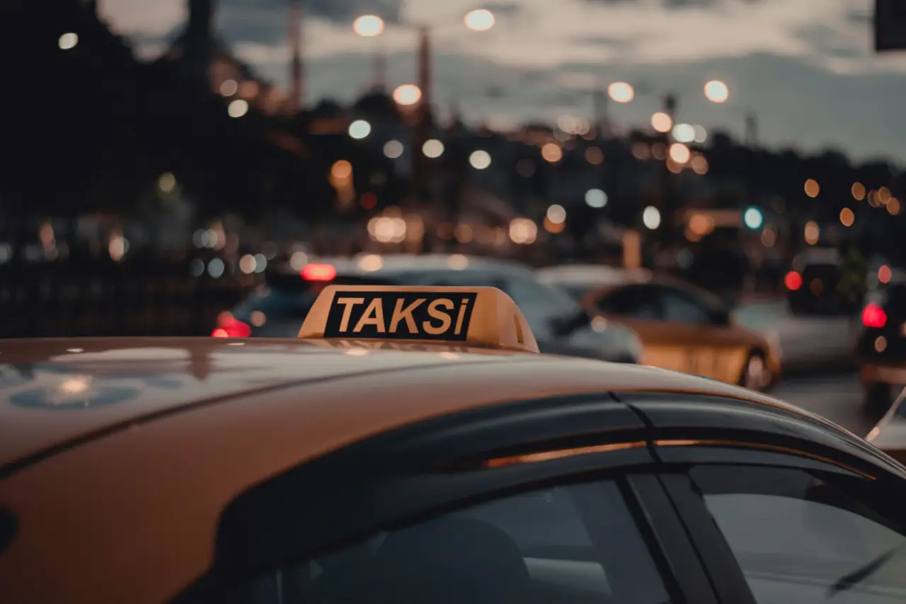 Taksiler neden hep aynı model?