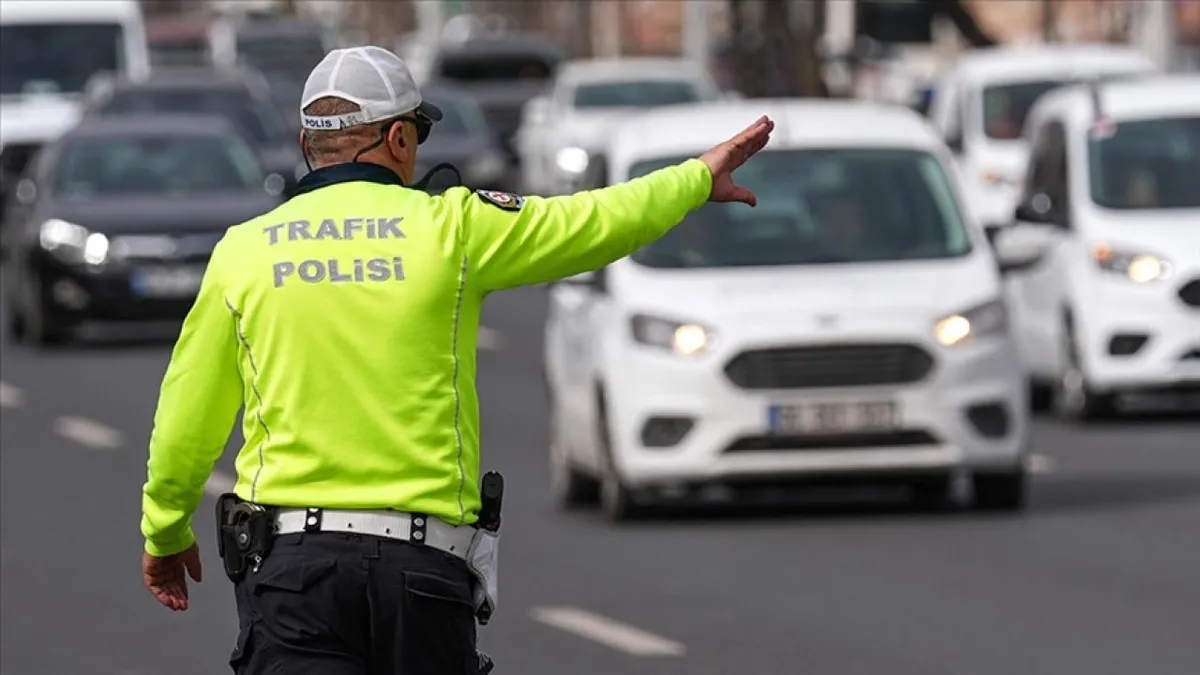 İstanbul’da 3 ilçede bazı yollar trafiğe kapatılacak!