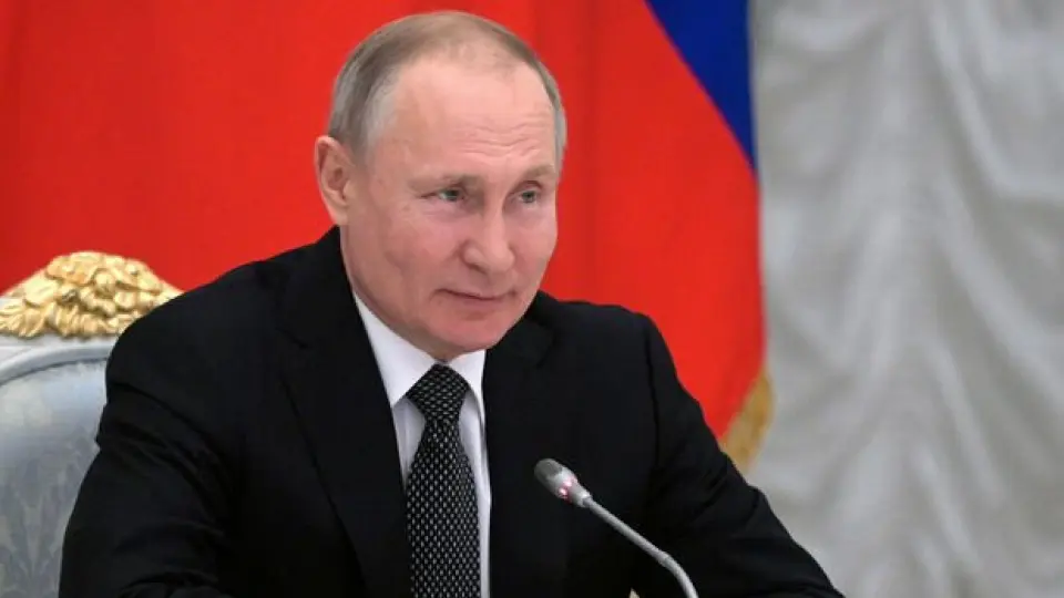 Putin'den AB ile savaş yorumu