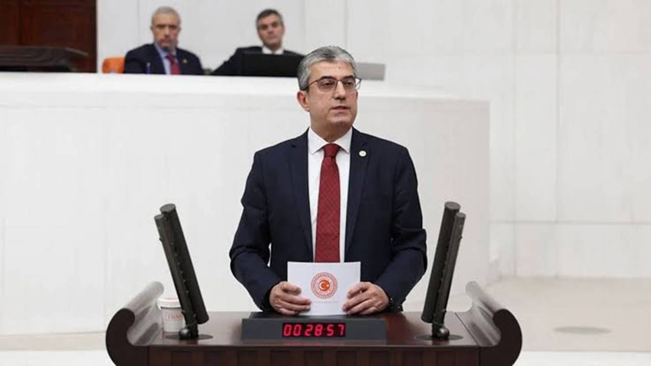 Gökhan Günaydın’dan fon vurgunu tepkisi: ‘En az 850 milyar lira çaldılar, şimdi listeyi