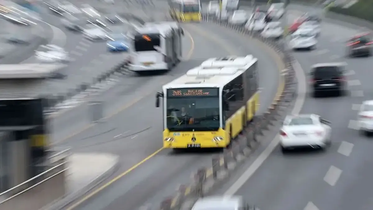 İstanbul'da maraton alarmı! Metrobüs, tramvay ve vapur seferlerine düzenleme